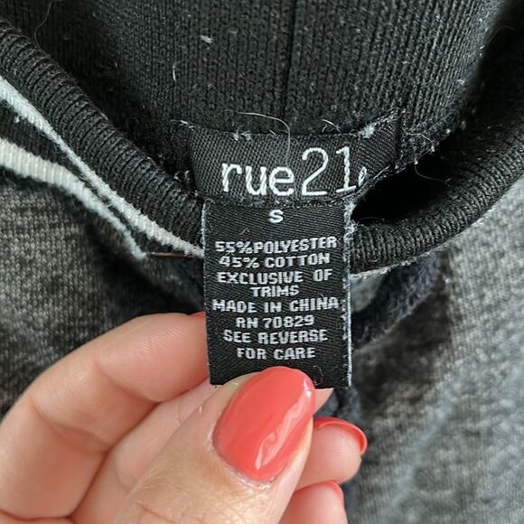 🔹4/$25 Rue21 Sweatpants  - Picture 4 of 8